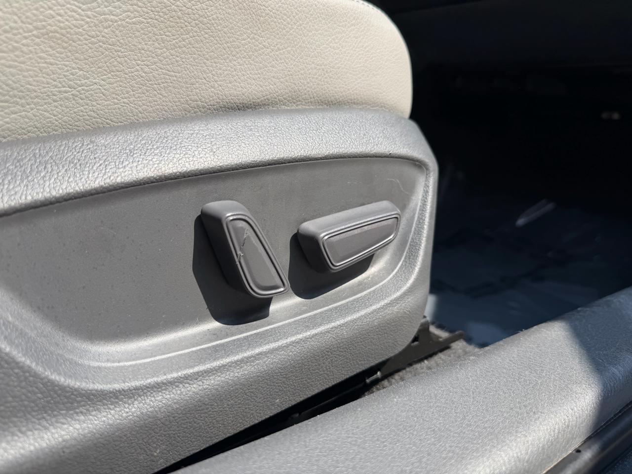 Toyota Camry XSE V6 Auto (Natl) 2020