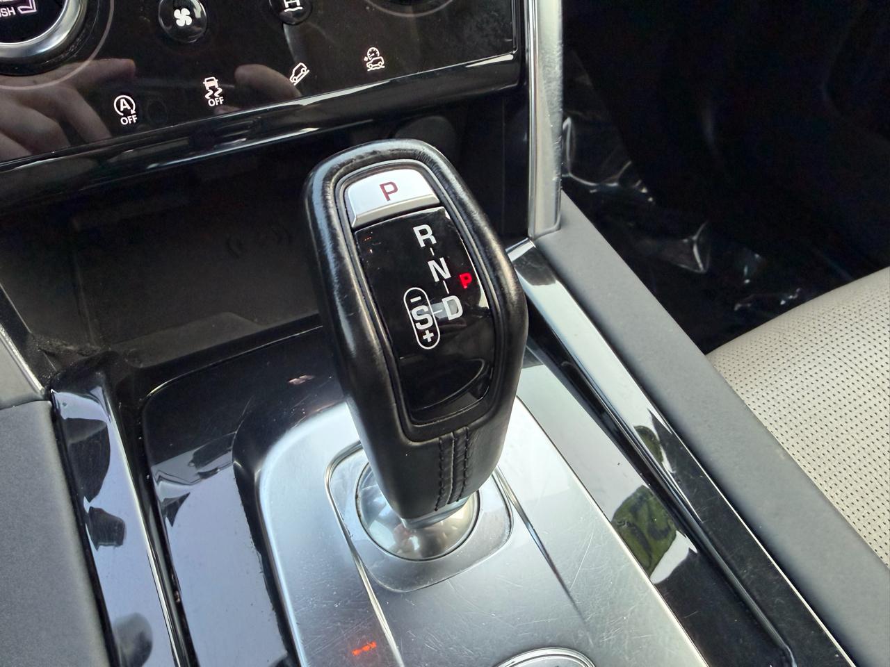 Land Rover Discovery Sport S 4WD 2020