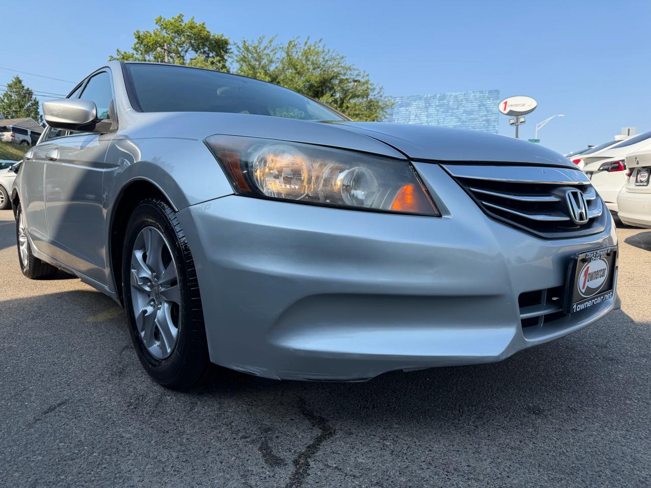 Honda Accord Sdn 4dr I4 Auto SE 2012