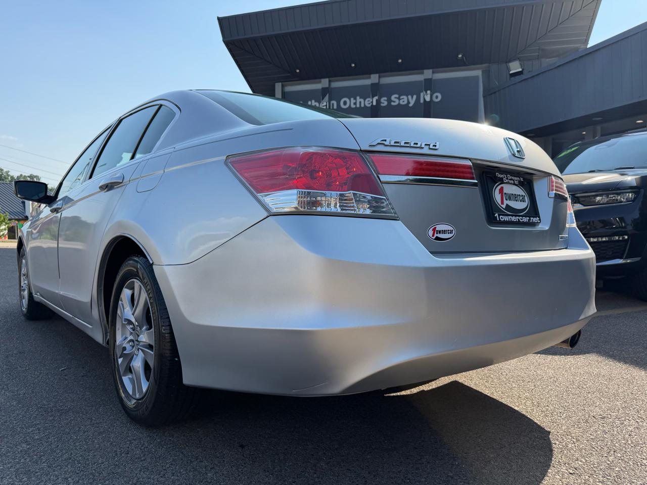 Honda Accord Sdn 4dr I4 Auto SE 2012