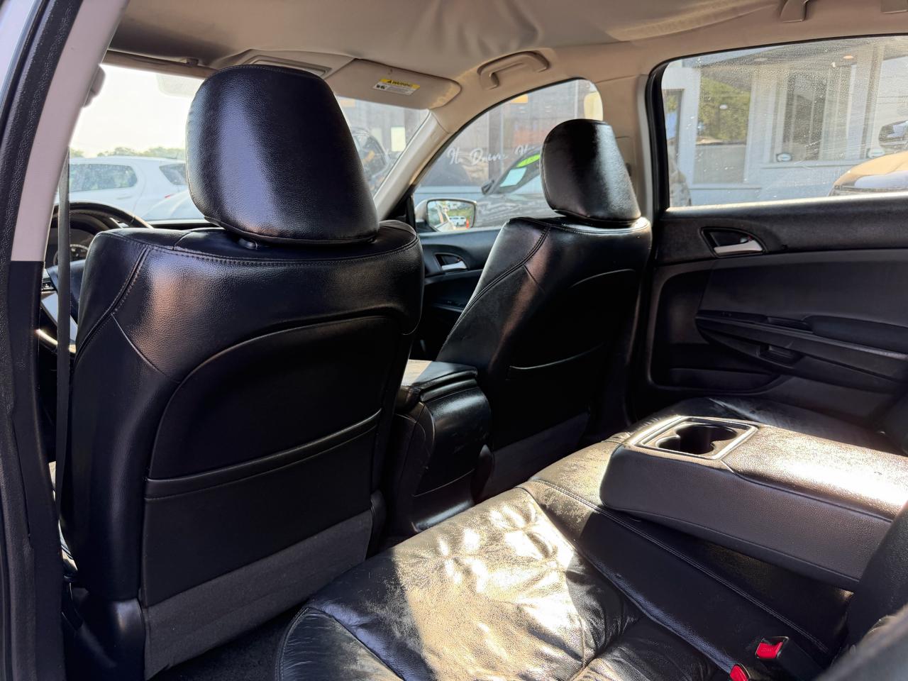 Honda Accord Sdn 4dr I4 Auto SE 2012