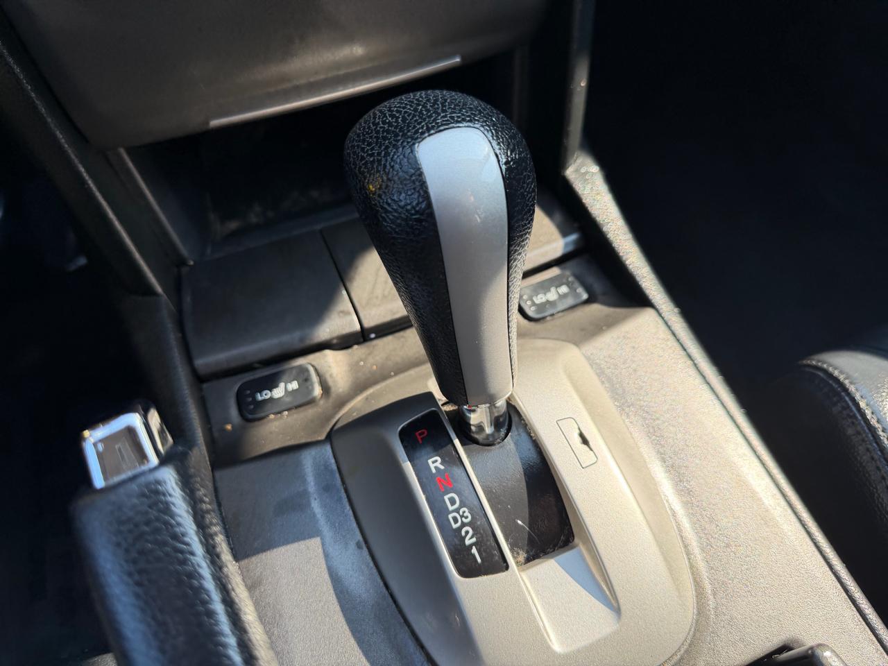 Honda Accord Sdn 4dr I4 Auto SE 2012