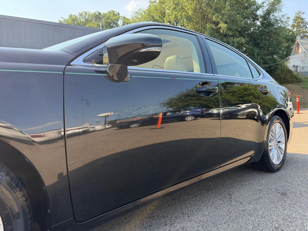 Lexus ES 350 4dr Sdn 2014