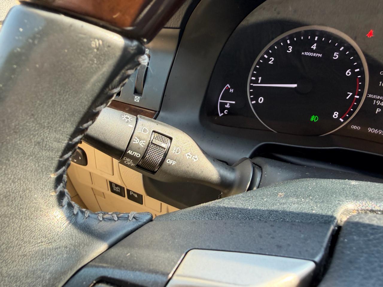 Lexus ES 350 4dr Sdn 2014