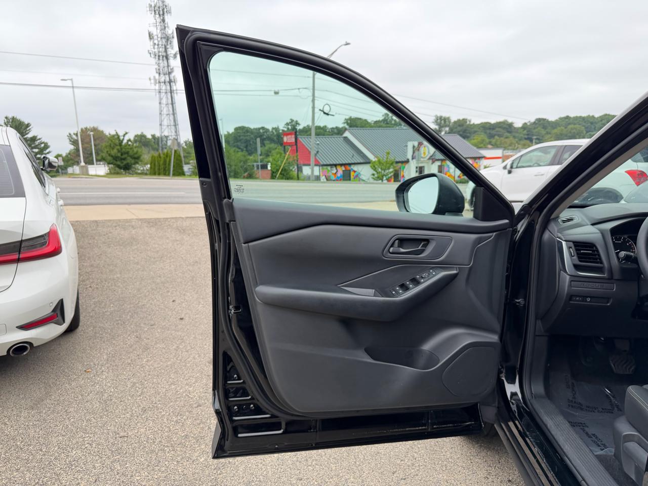 Nissan Rogue FWD S 2024