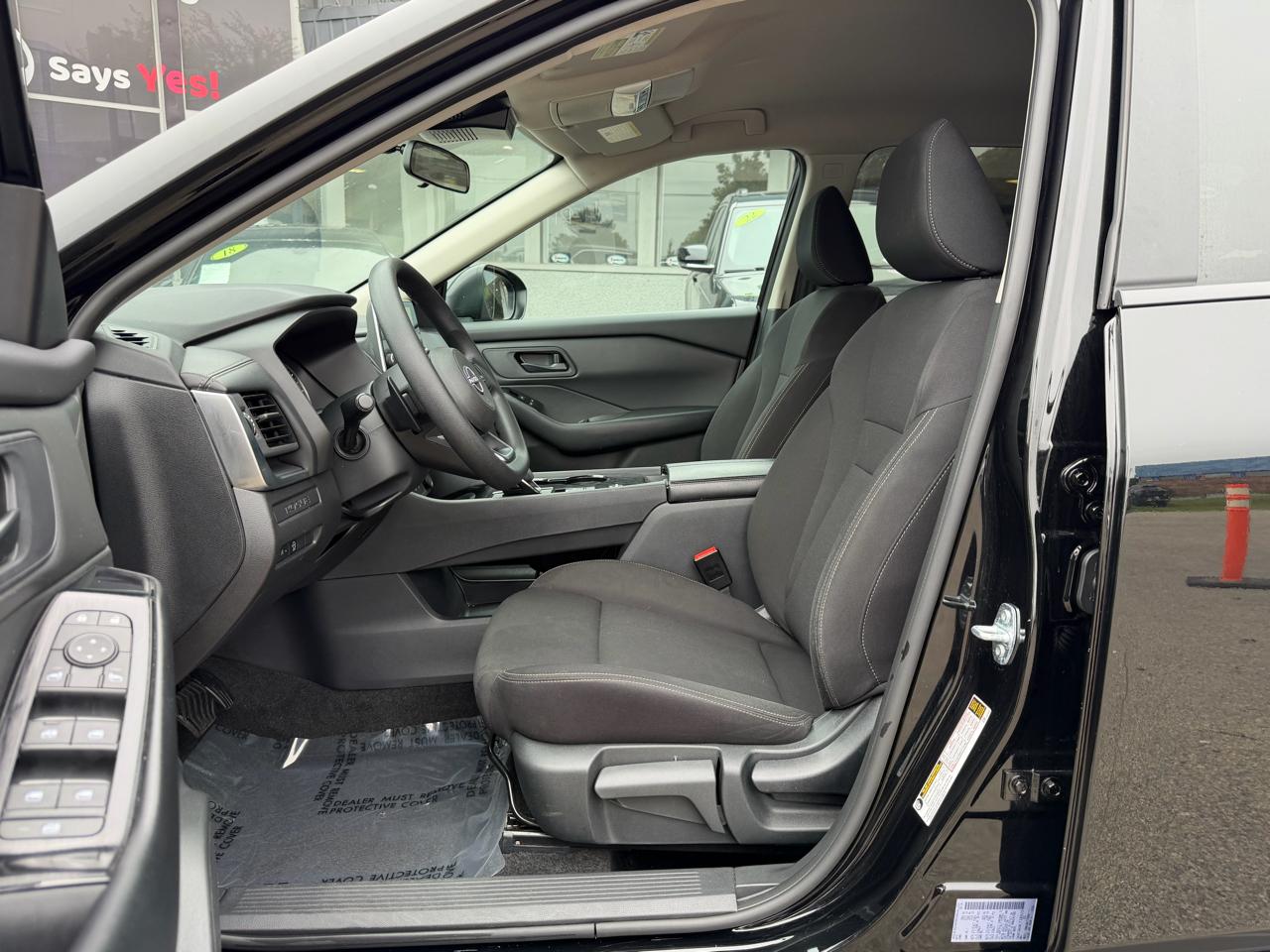 Nissan Rogue FWD S 2024