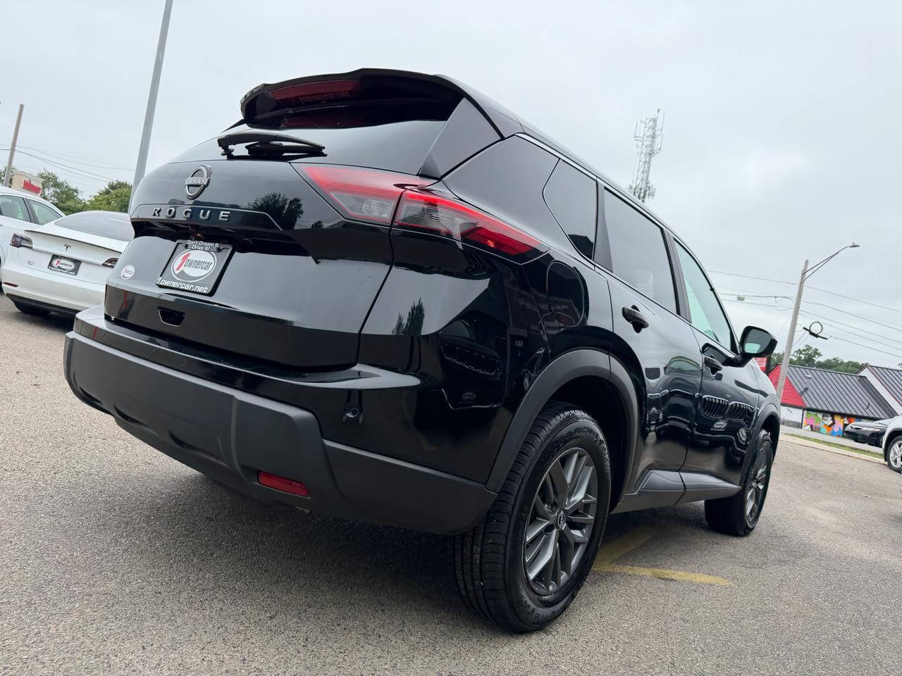 Nissan Rogue FWD S 2024