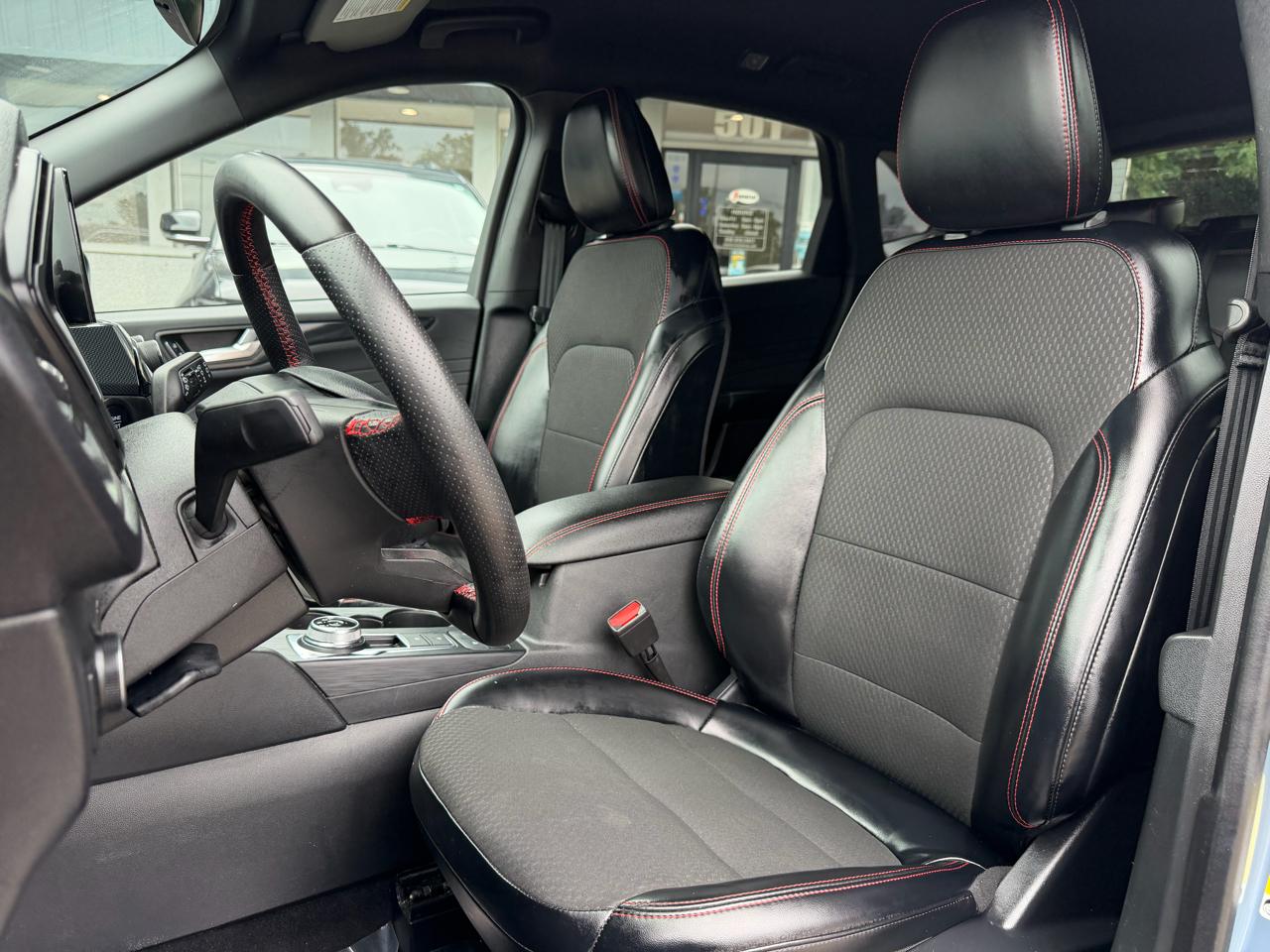 Ford Escape ST-Line AWD 2024