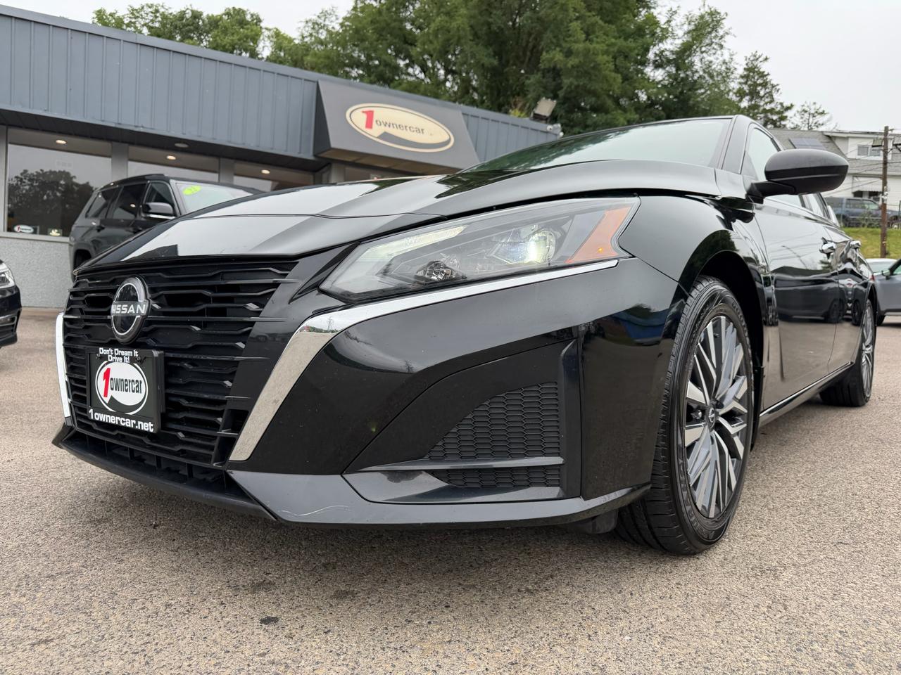 Nissan Altima 2.5 SV Sedan 2024