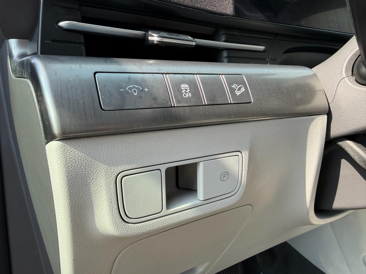 Hyundai Kona SEL AWD 2025