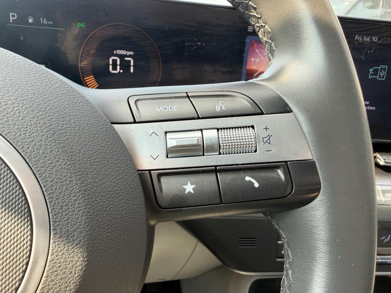 Hyundai Kona SEL AWD 2025