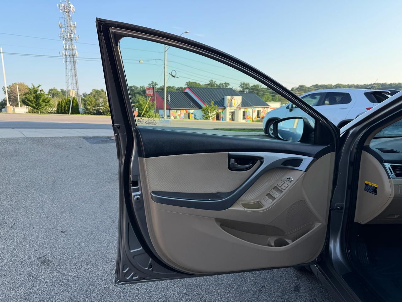 Hyundai Elantra 4dr Sdn Auto GLS PZEV (Alabama Plant) 2013