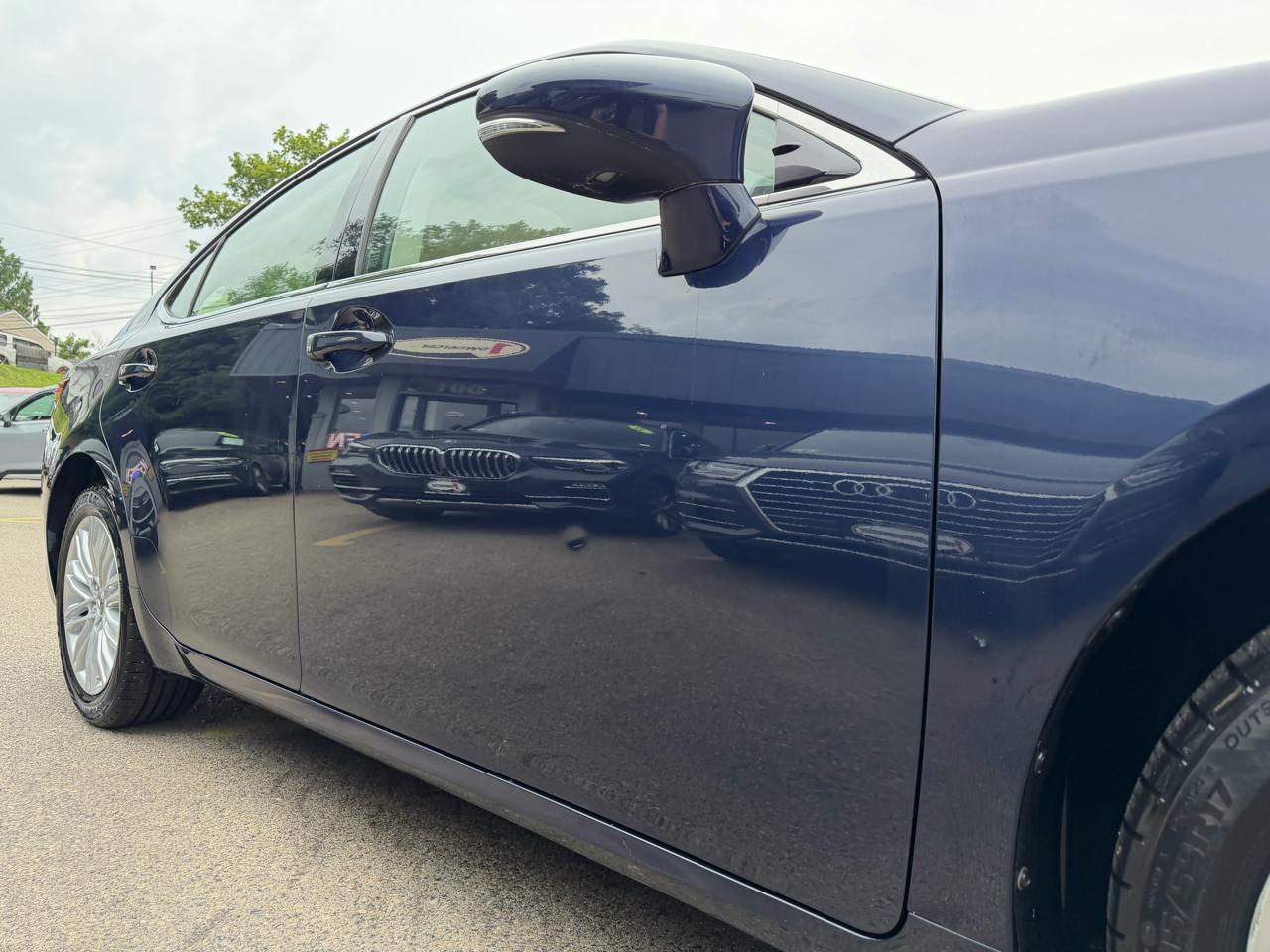 Lexus ES 350 4dr Sdn 2013