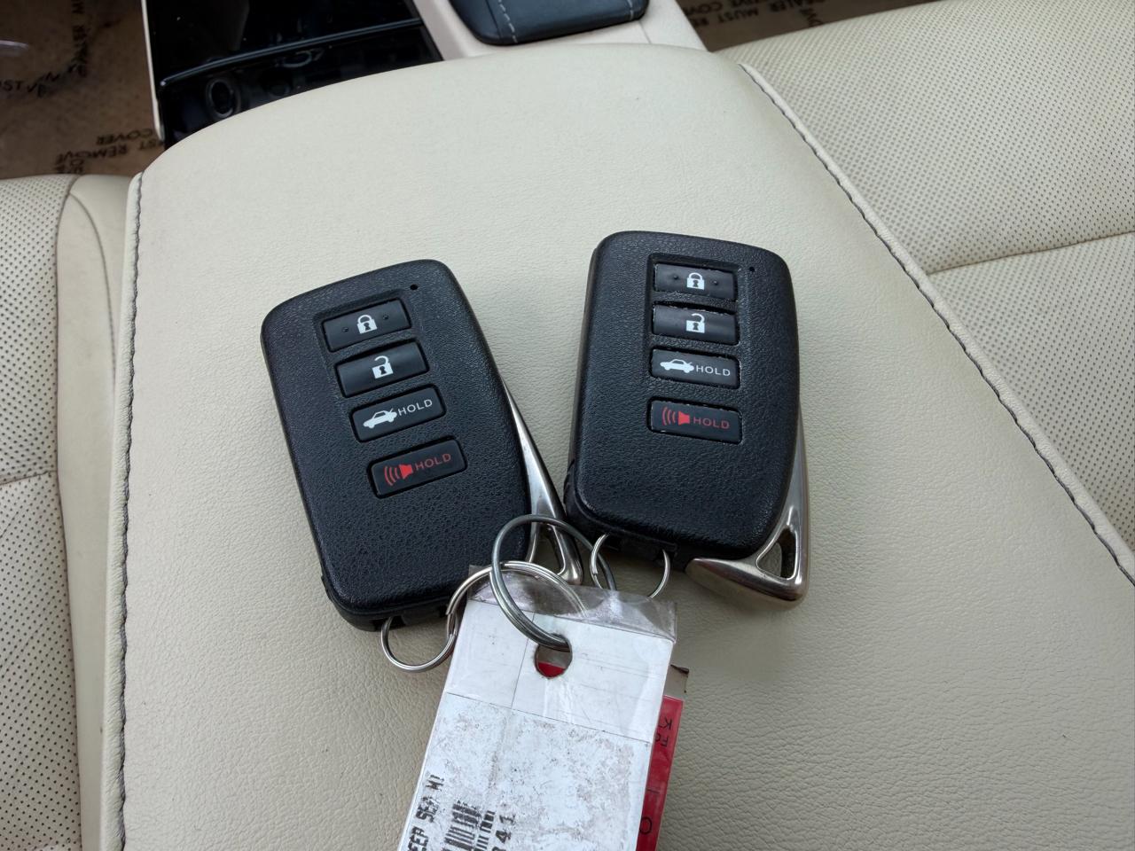 Lexus ES 350 4dr Sdn 2013
