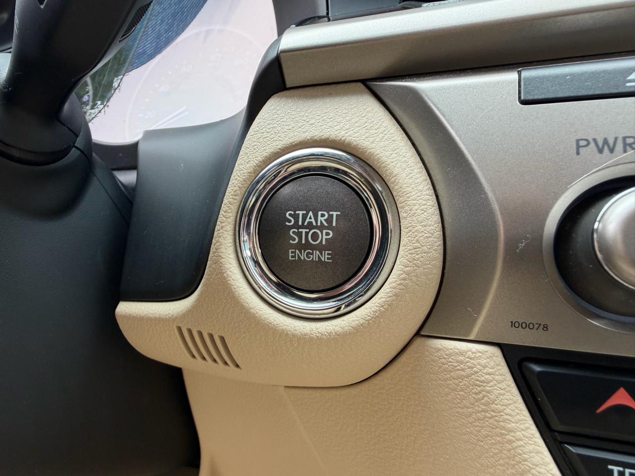 Lexus ES 350 4dr Sdn 2013