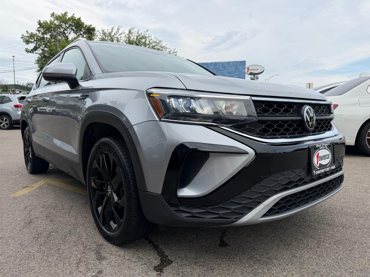 Volkswagen Taos SE FWD 2023