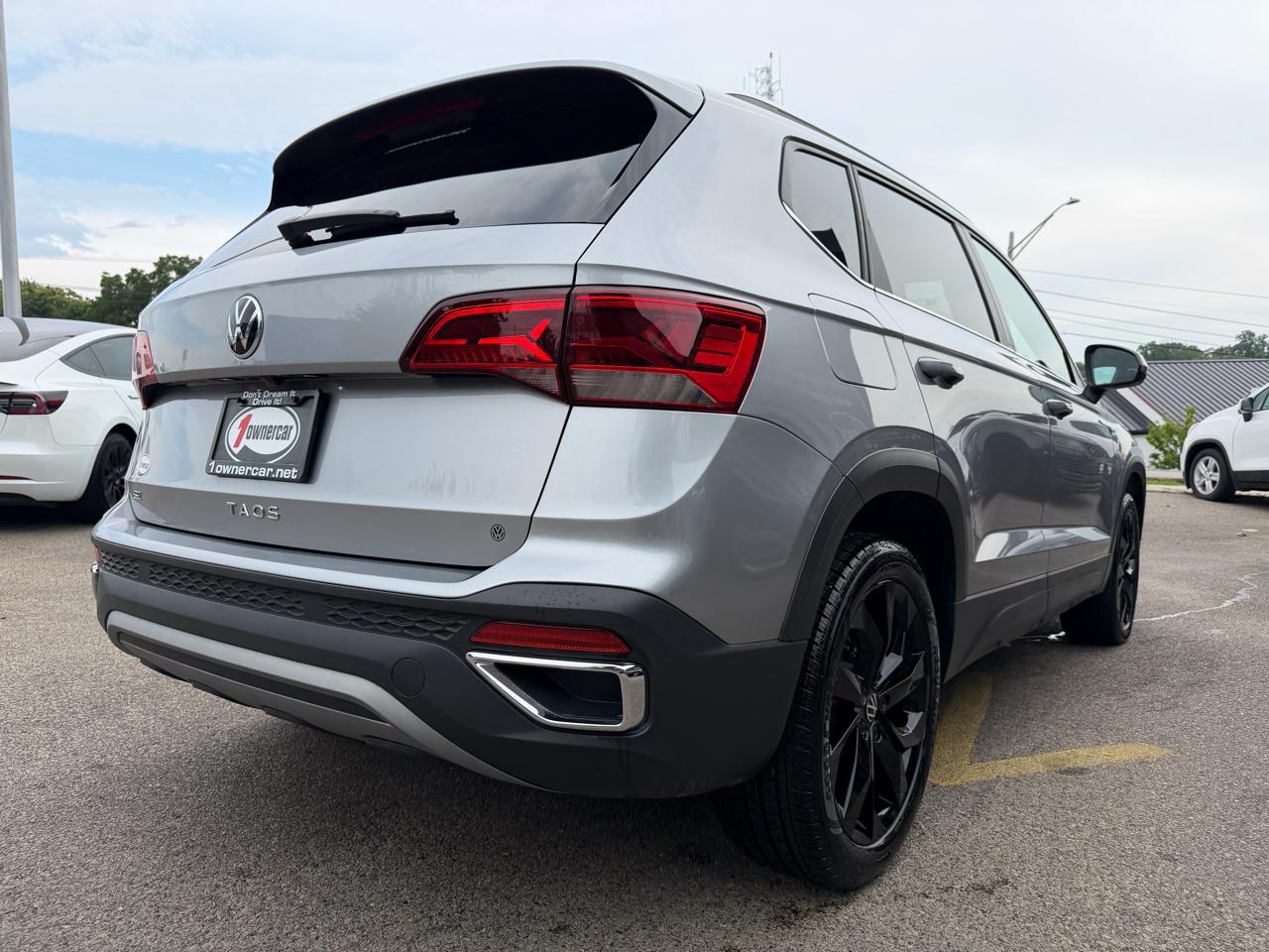 Volkswagen Taos SE FWD 2023