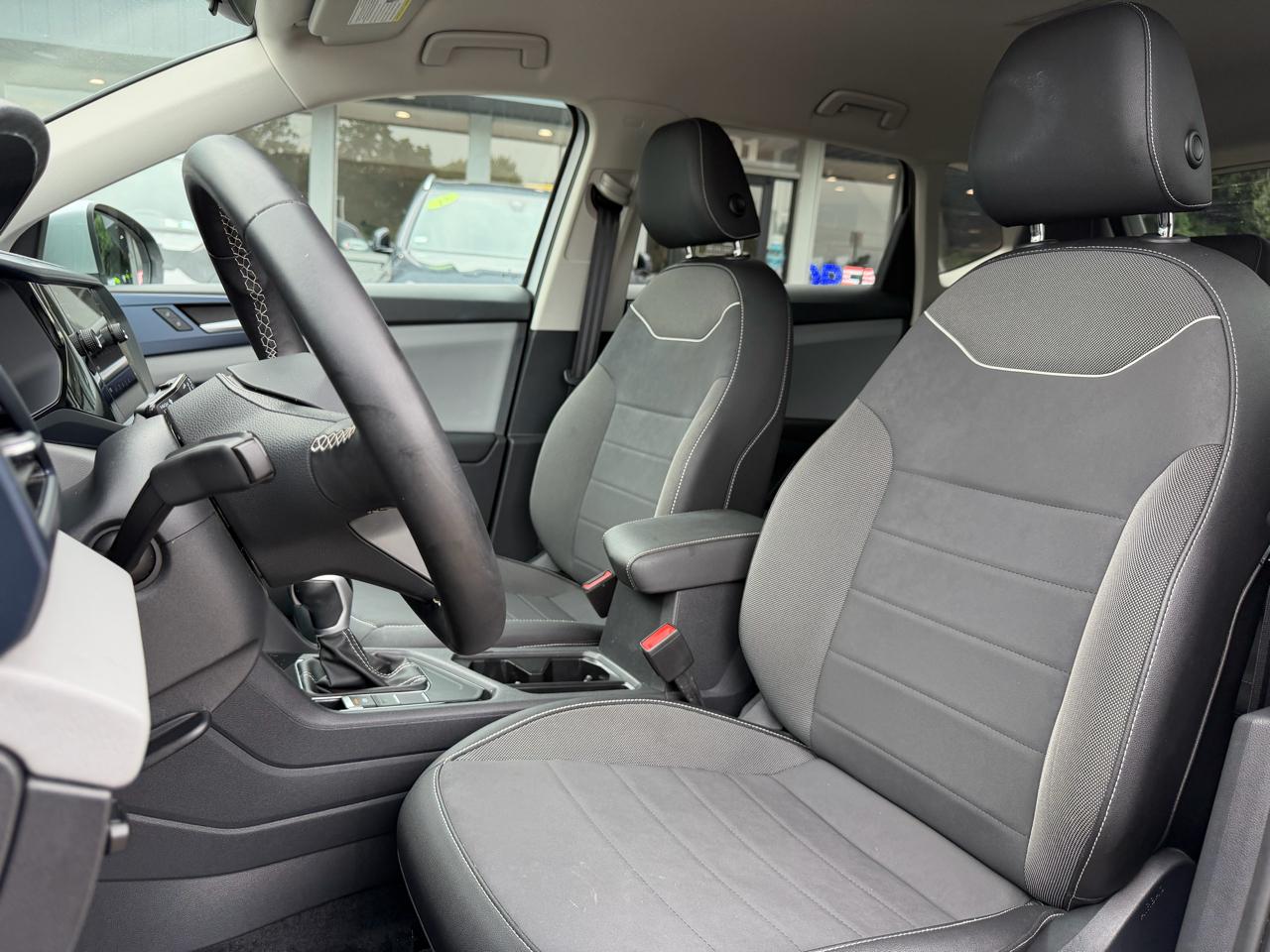 Volkswagen Taos SE FWD 2023