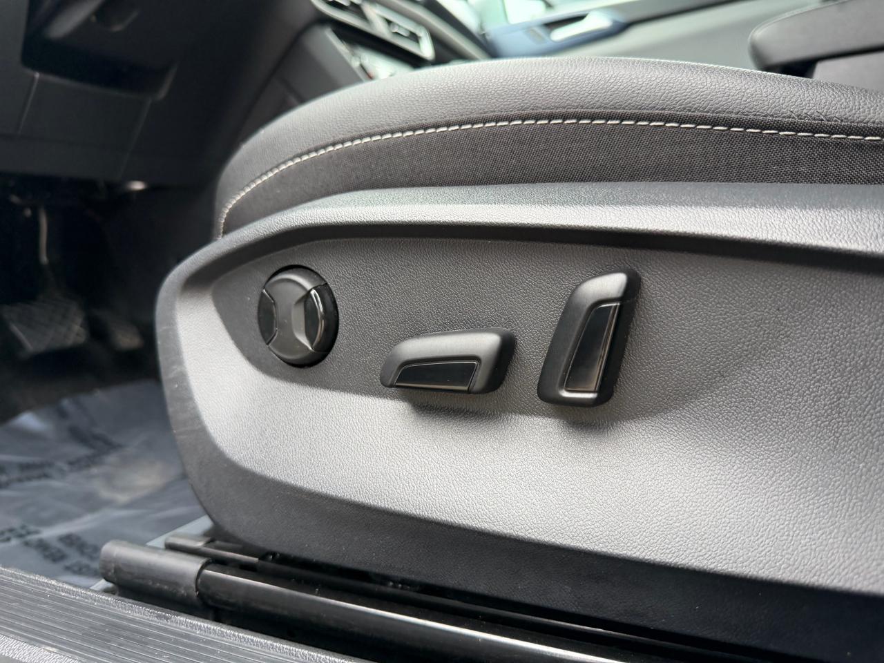Volkswagen Taos SE FWD 2023