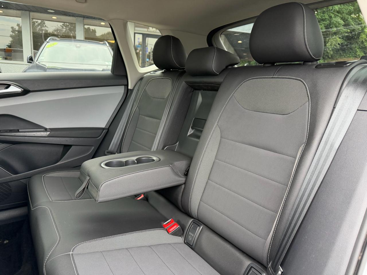 Volkswagen Taos SE FWD 2023
