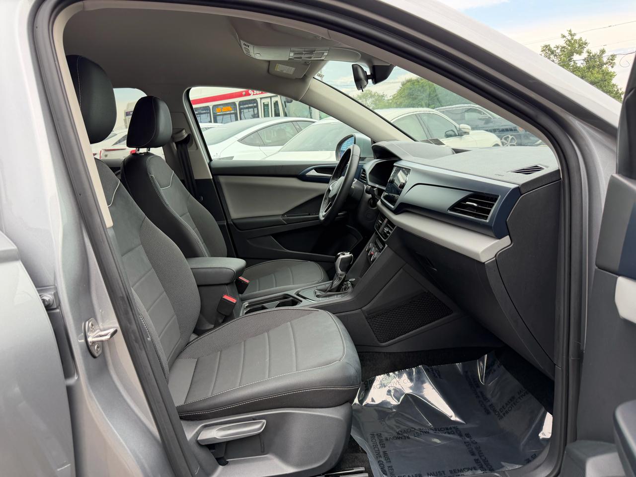Volkswagen Taos SE FWD 2023