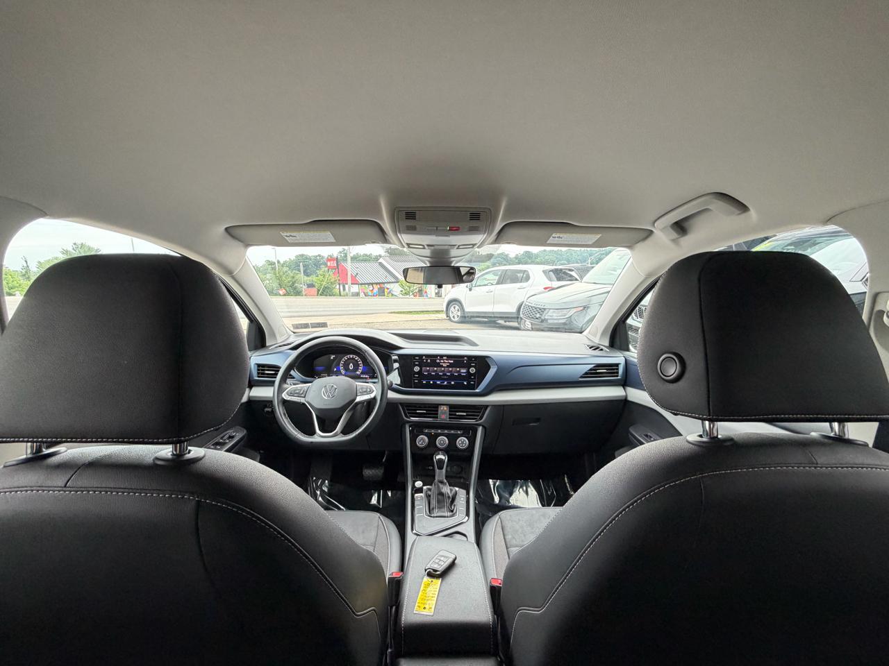 Volkswagen Taos SE FWD 2023