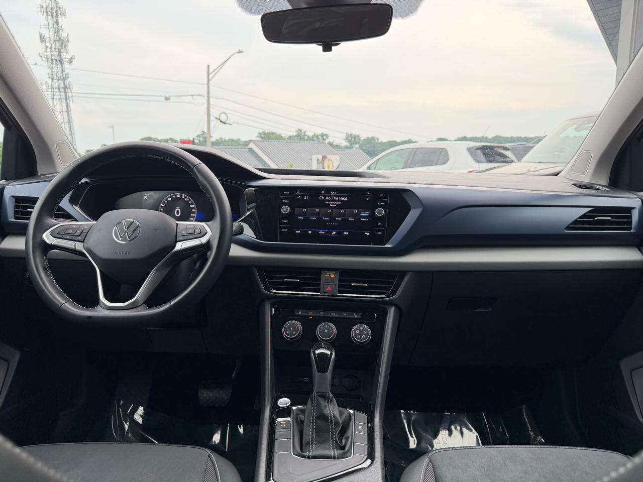 Volkswagen Taos SE FWD 2023