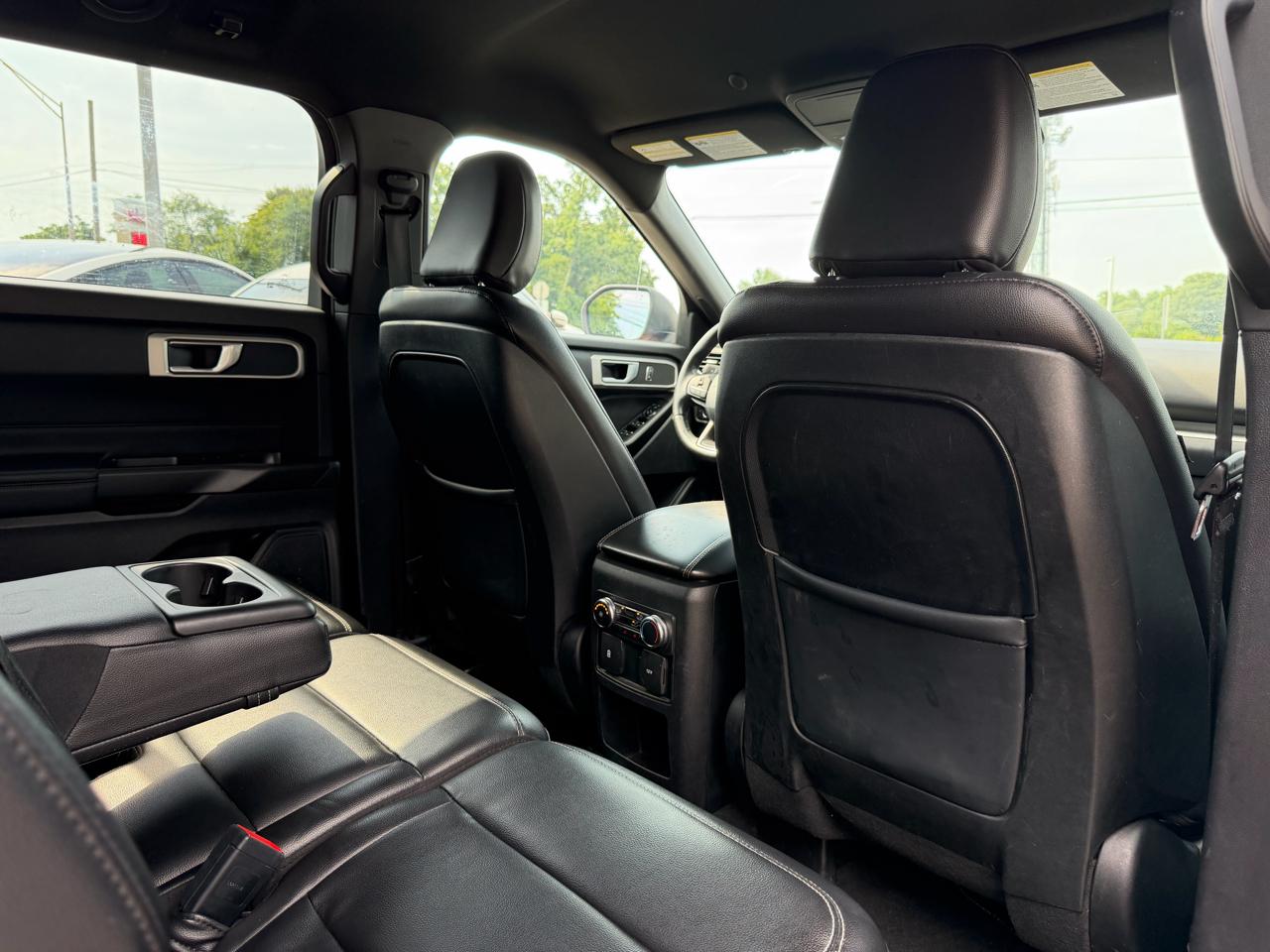 Ford Explorer XLT 4WD 2020