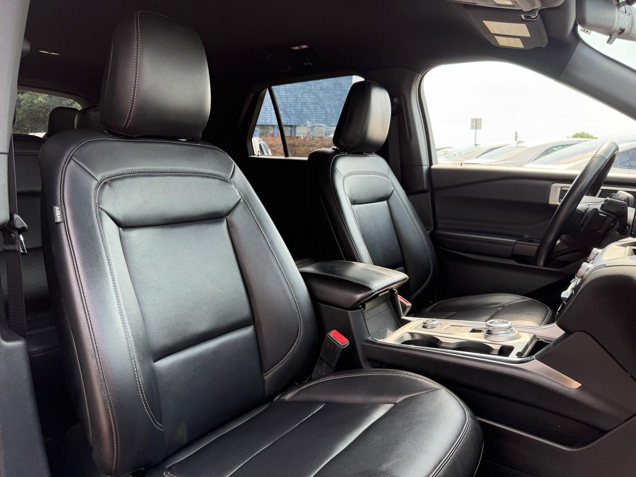 Ford Explorer XLT 4WD 2020