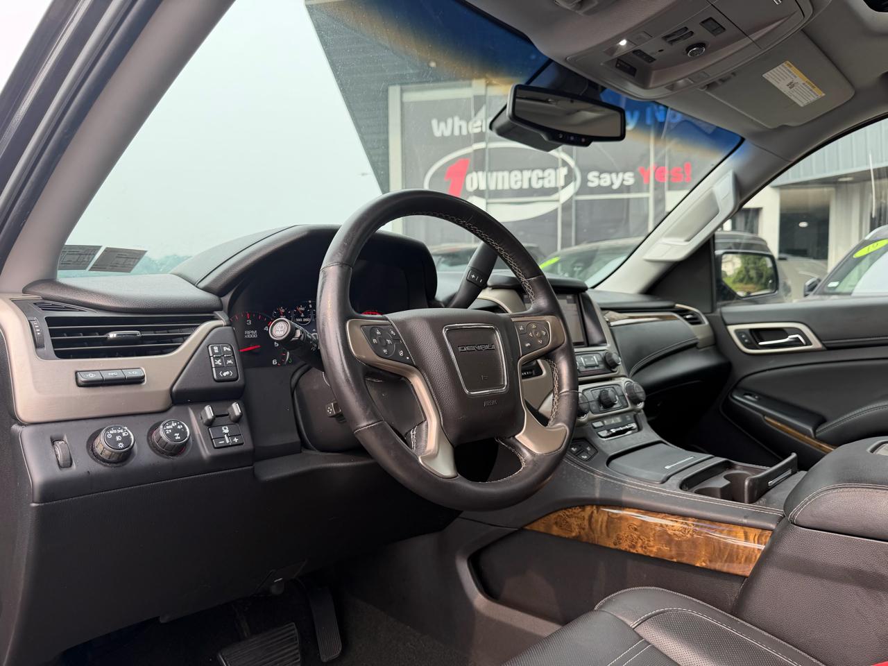 GMC Yukon 4WD 4dr Denali 2016