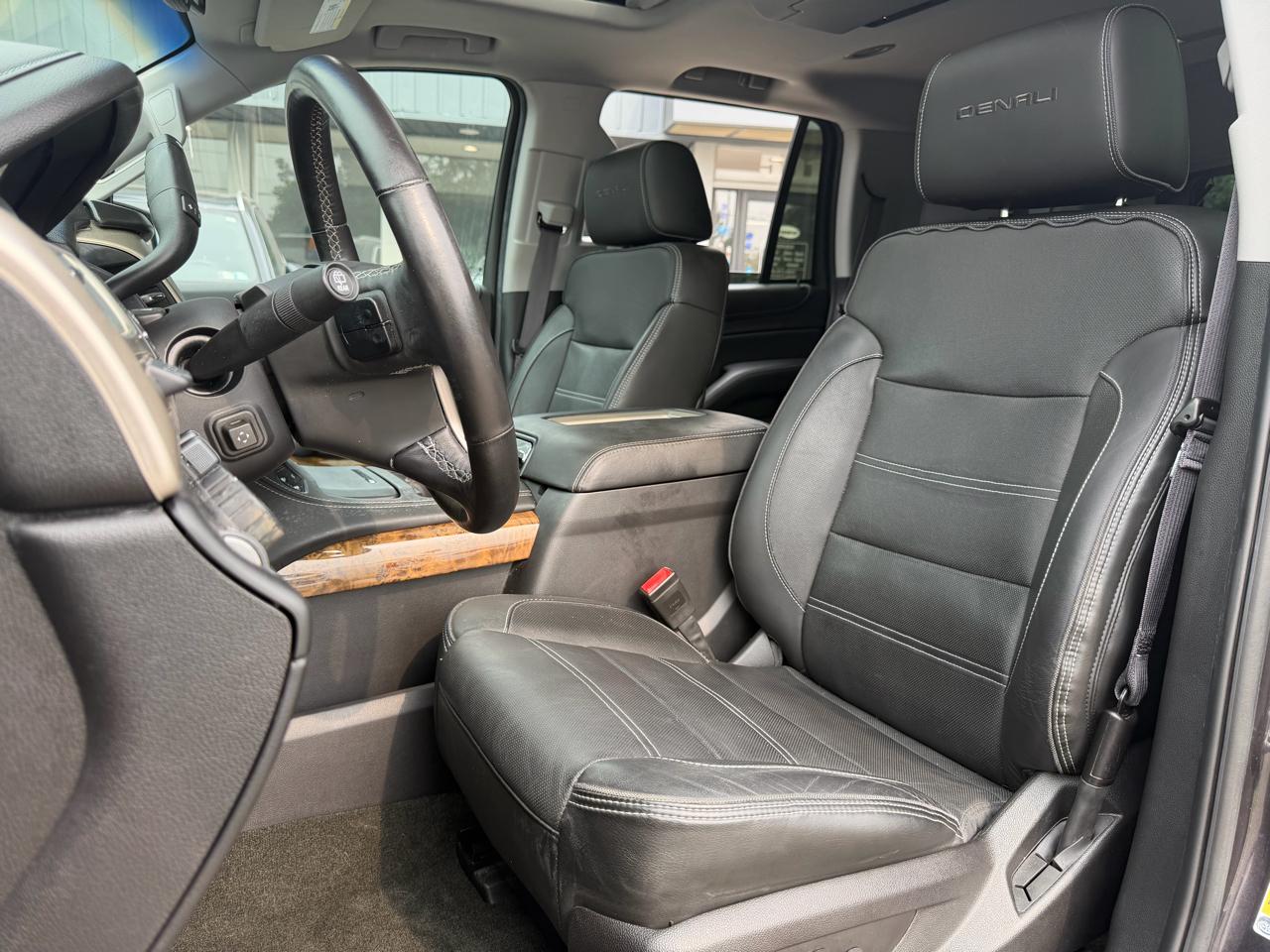GMC Yukon 4WD 4dr Denali 2016