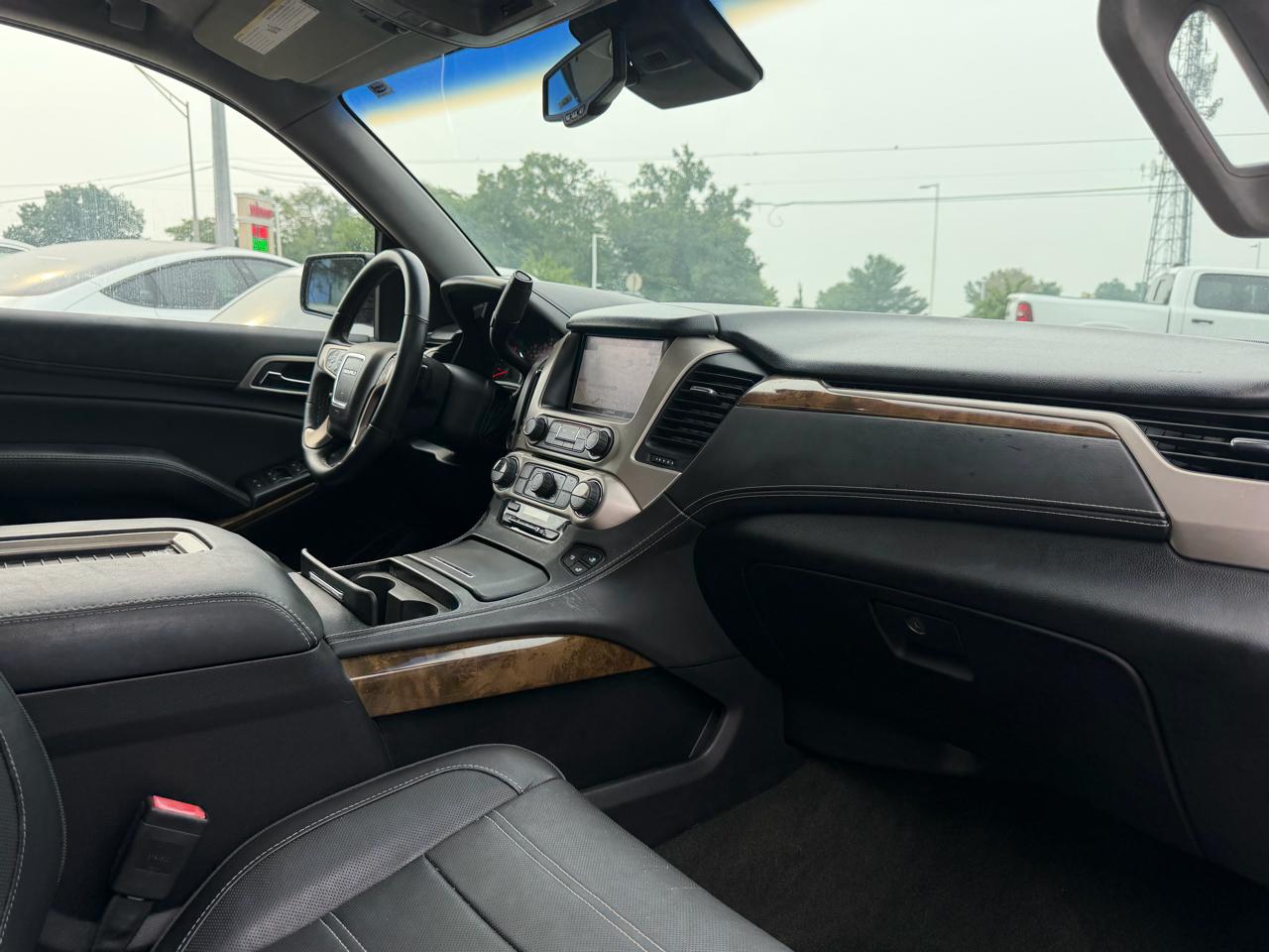 GMC Yukon 4WD 4dr Denali 2016