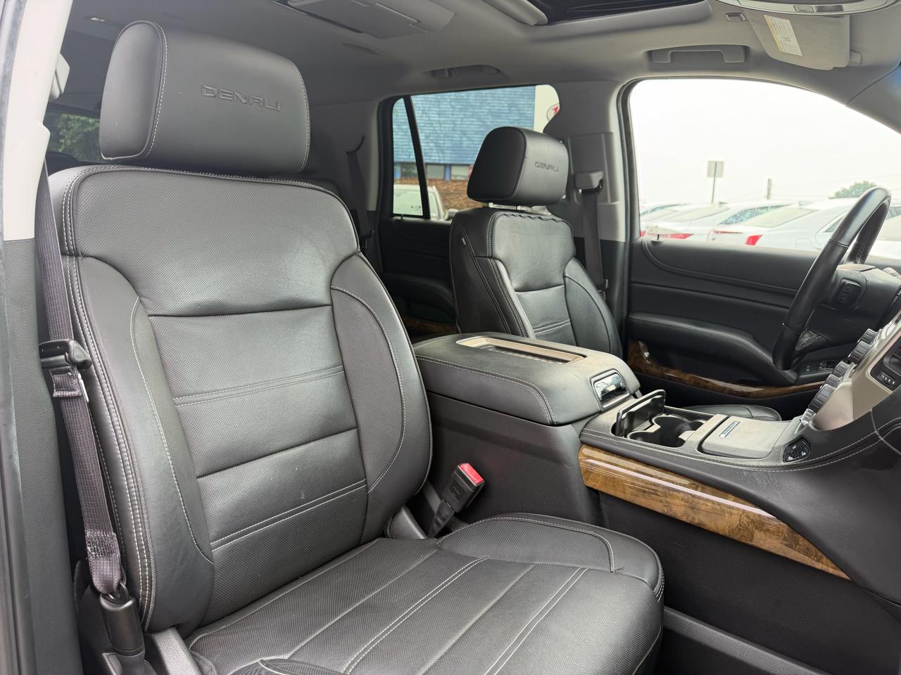 GMC Yukon 4WD 4dr Denali 2016
