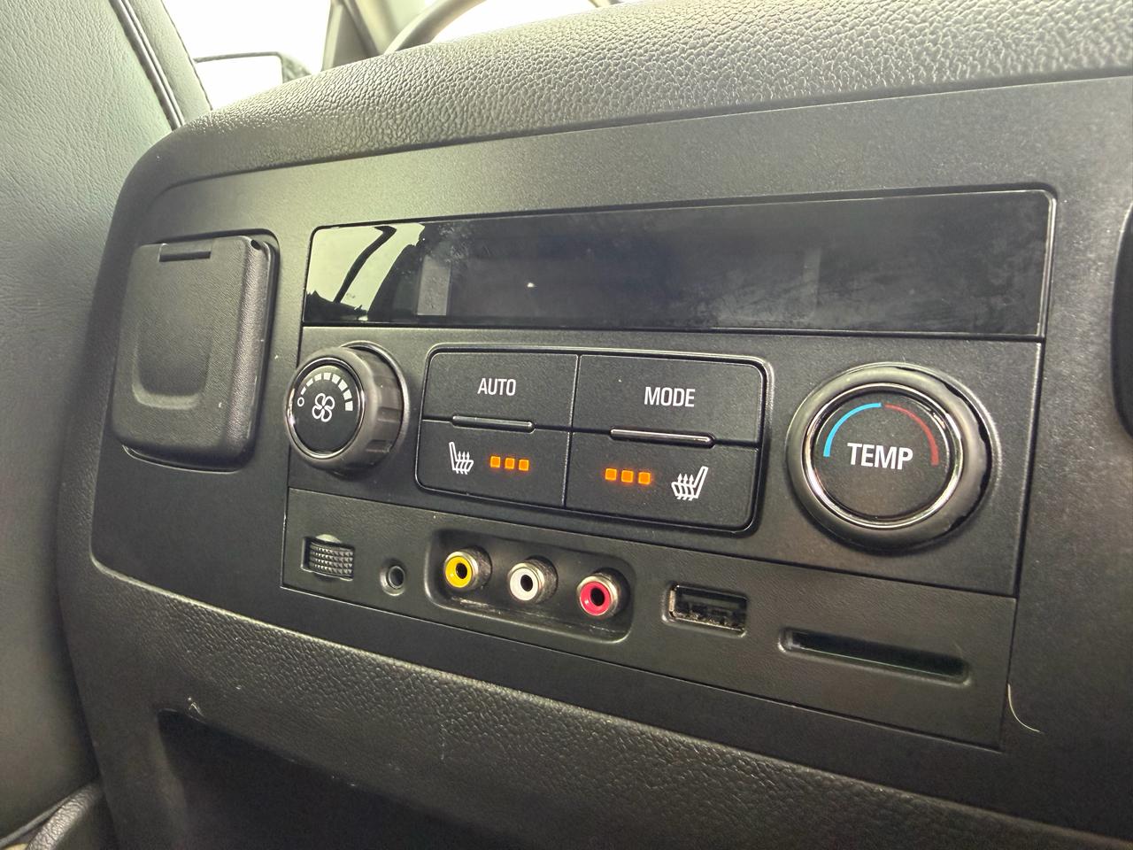 GMC Yukon 4WD 4dr Denali 2016
