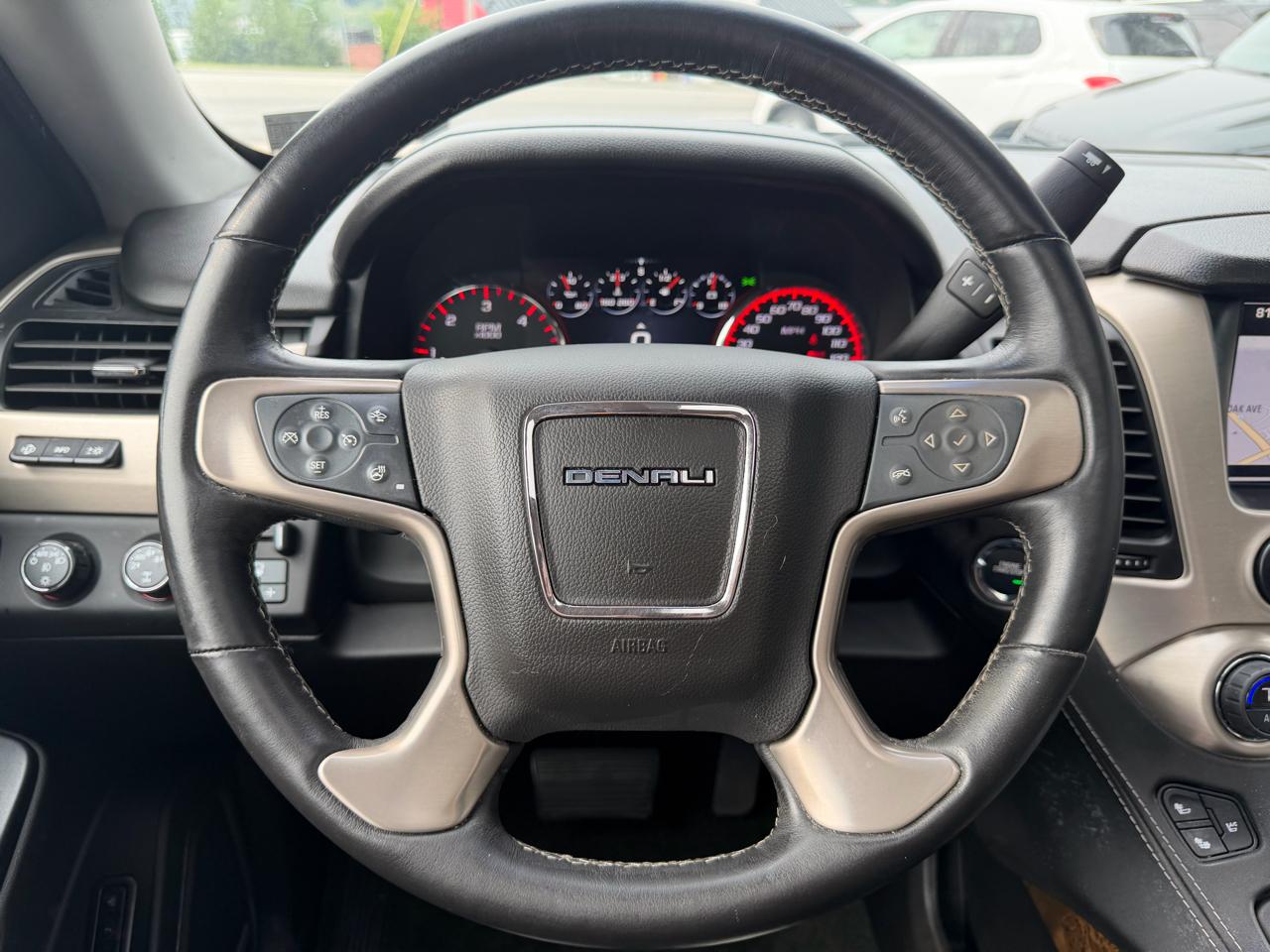 GMC Yukon 4WD 4dr Denali 2016