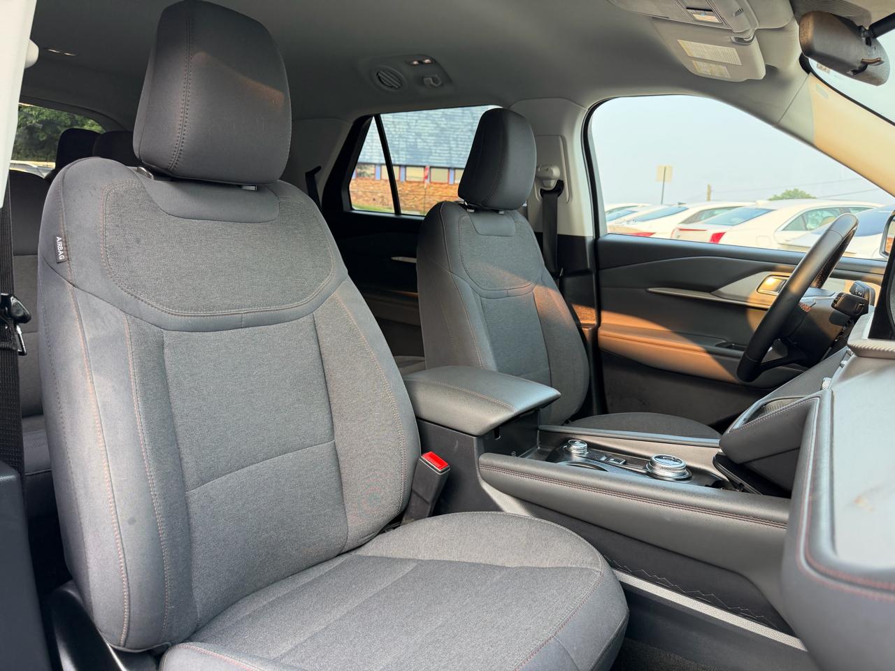 Ford Explorer Active 4WD 2025