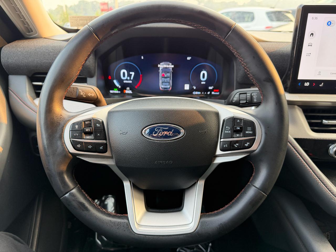 Ford Explorer Active 4WD 2025