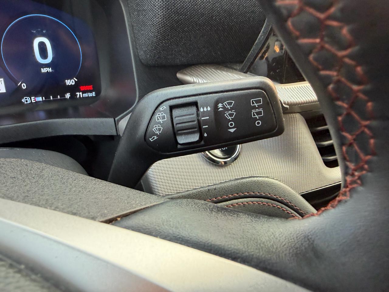 Ford Explorer Active 4WD 2025