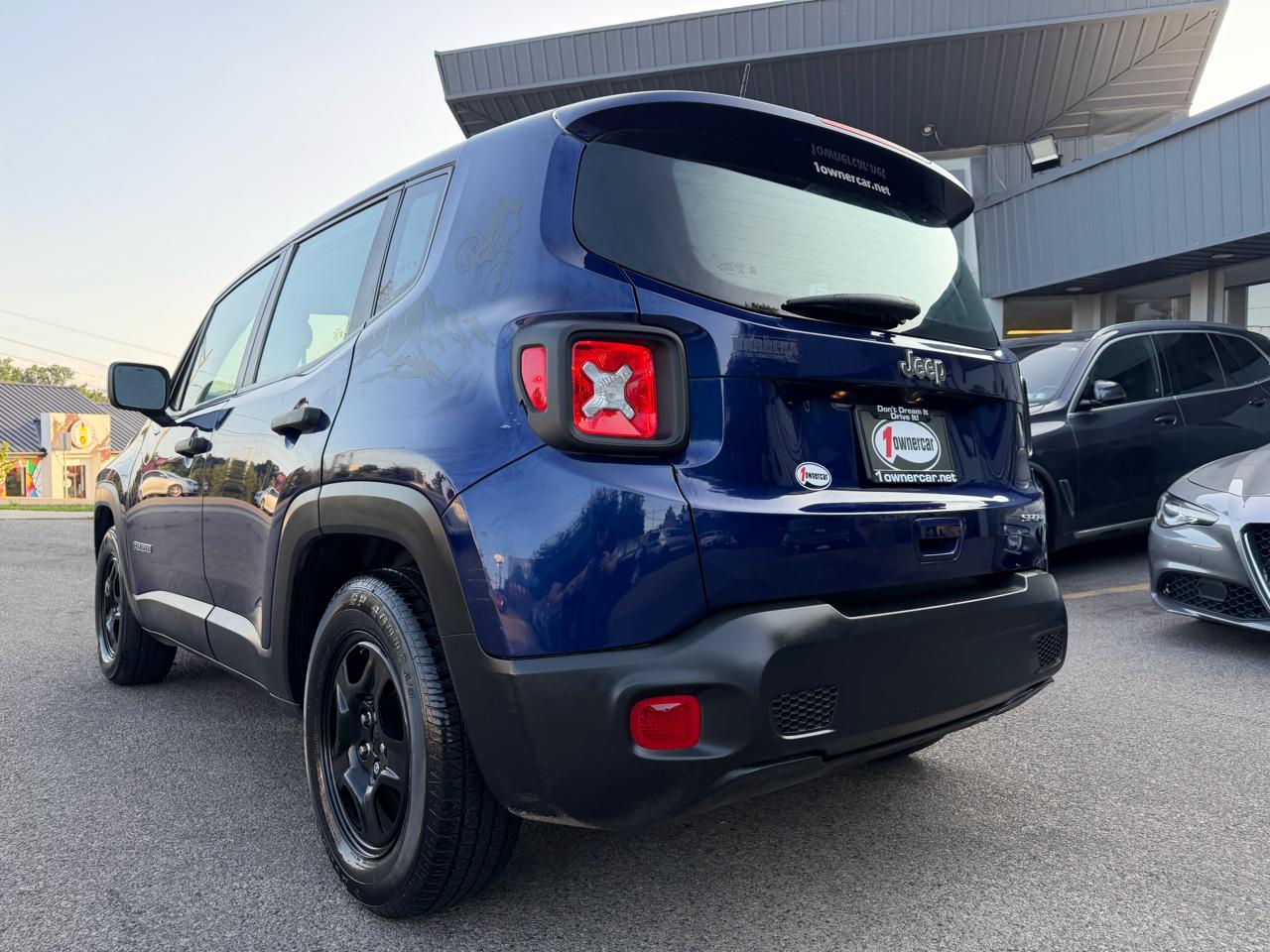 Jeep Renegade Sport FWD *Ltd Avail* 2021