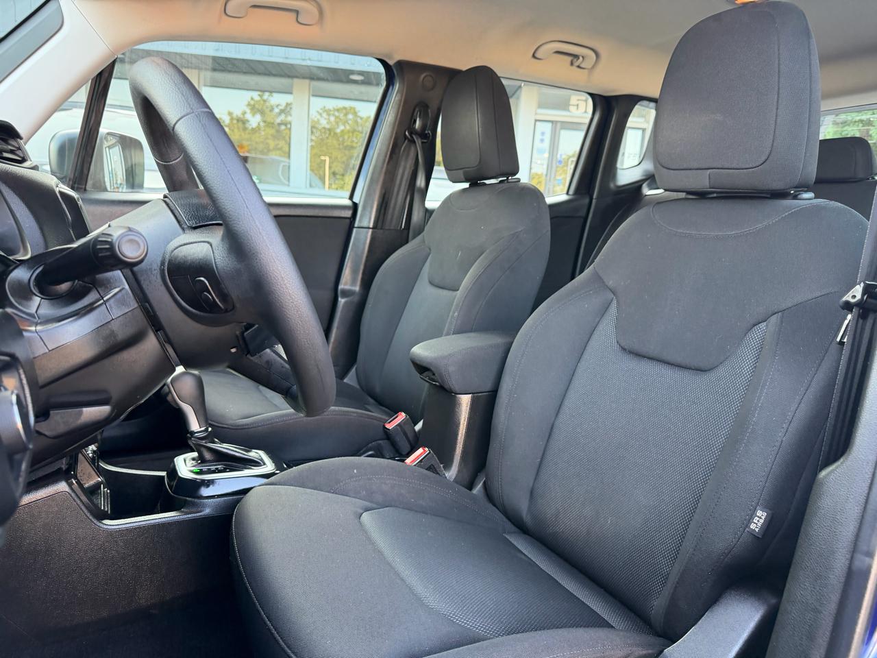 Jeep Renegade Sport FWD *Ltd Avail* 2021