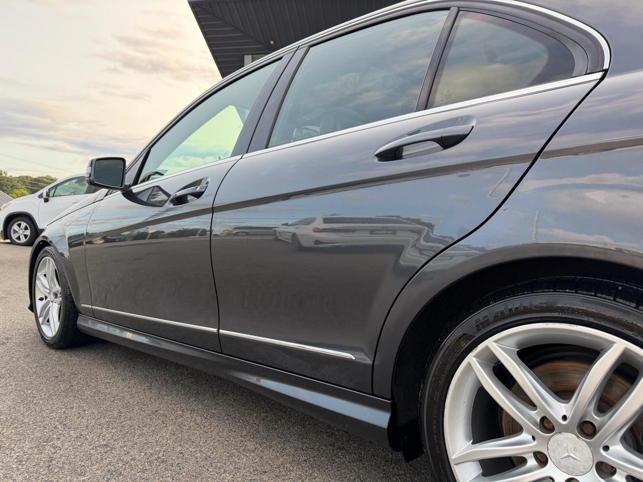 Mercedes-Benz C-Class 4dr Sdn C 300 Sport 4MATIC 2013