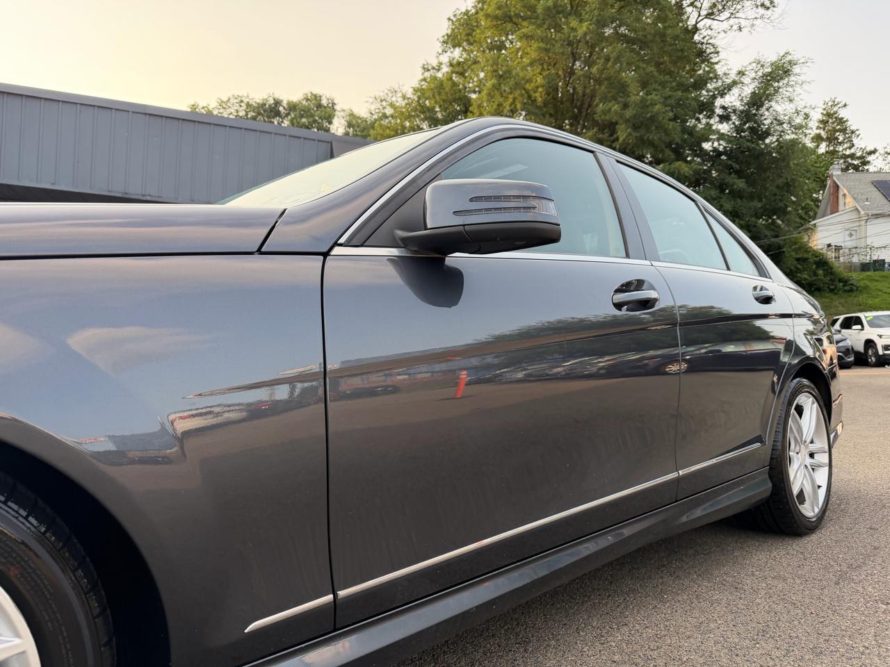 Mercedes-Benz C-Class 4dr Sdn C 300 Sport 4MATIC 2013
