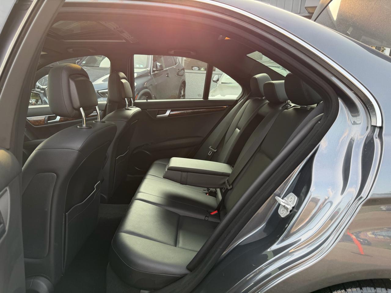 Mercedes-Benz C-Class 4dr Sdn C 300 Sport 4MATIC 2013