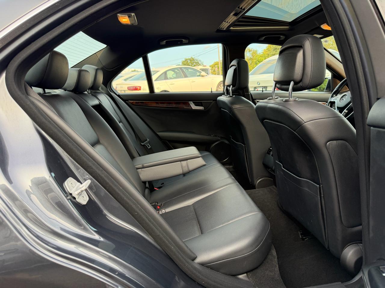 Mercedes-Benz C-Class 4dr Sdn C 300 Sport 4MATIC 2013