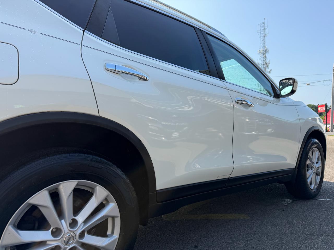 Nissan Rogue AWD 4dr SV 2016