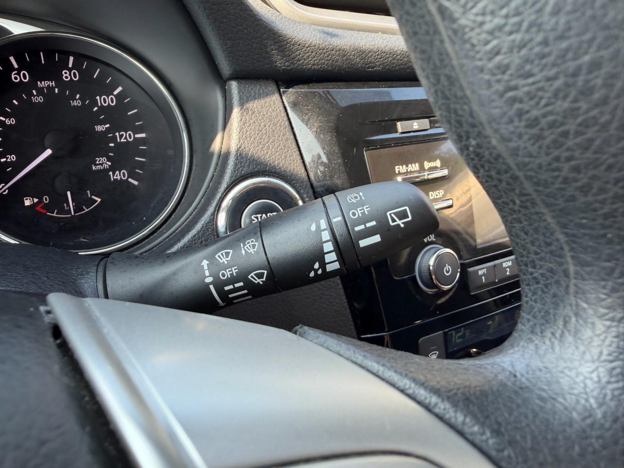 Nissan Rogue AWD 4dr SV 2016