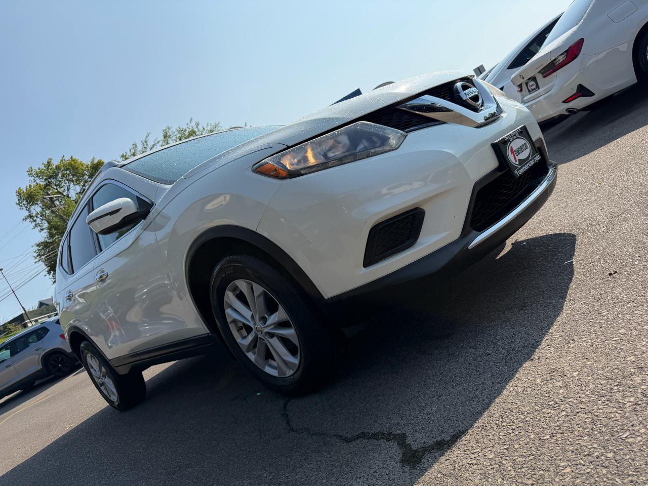 Nissan Rogue AWD 4dr SV 2016