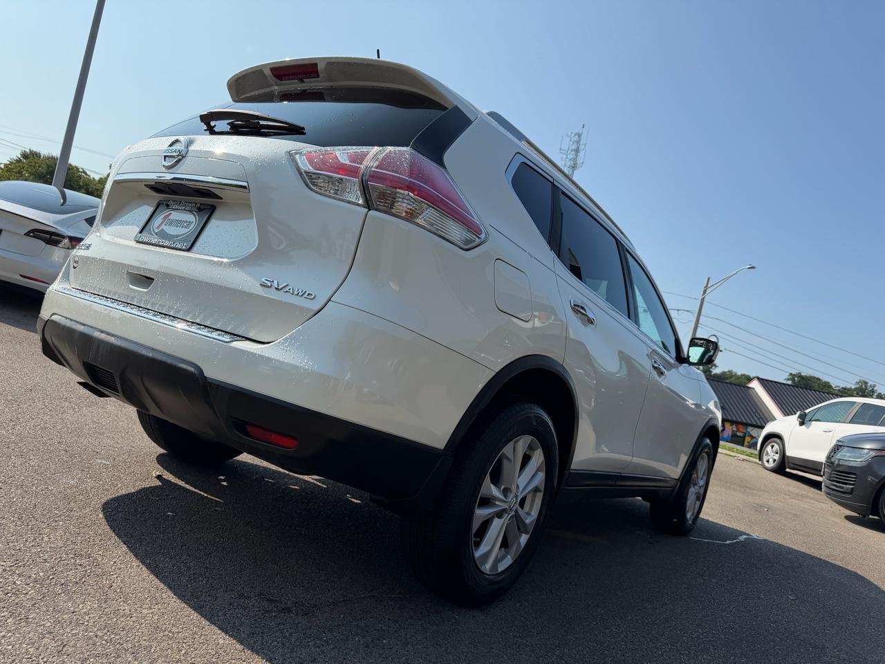 Nissan Rogue AWD 4dr SV 2016