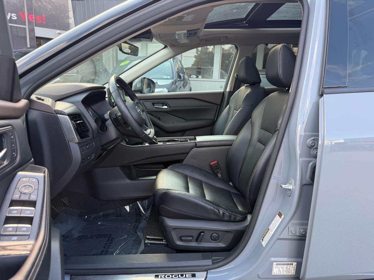 Nissan Rogue AWD SL *Ltd Avail* 2023