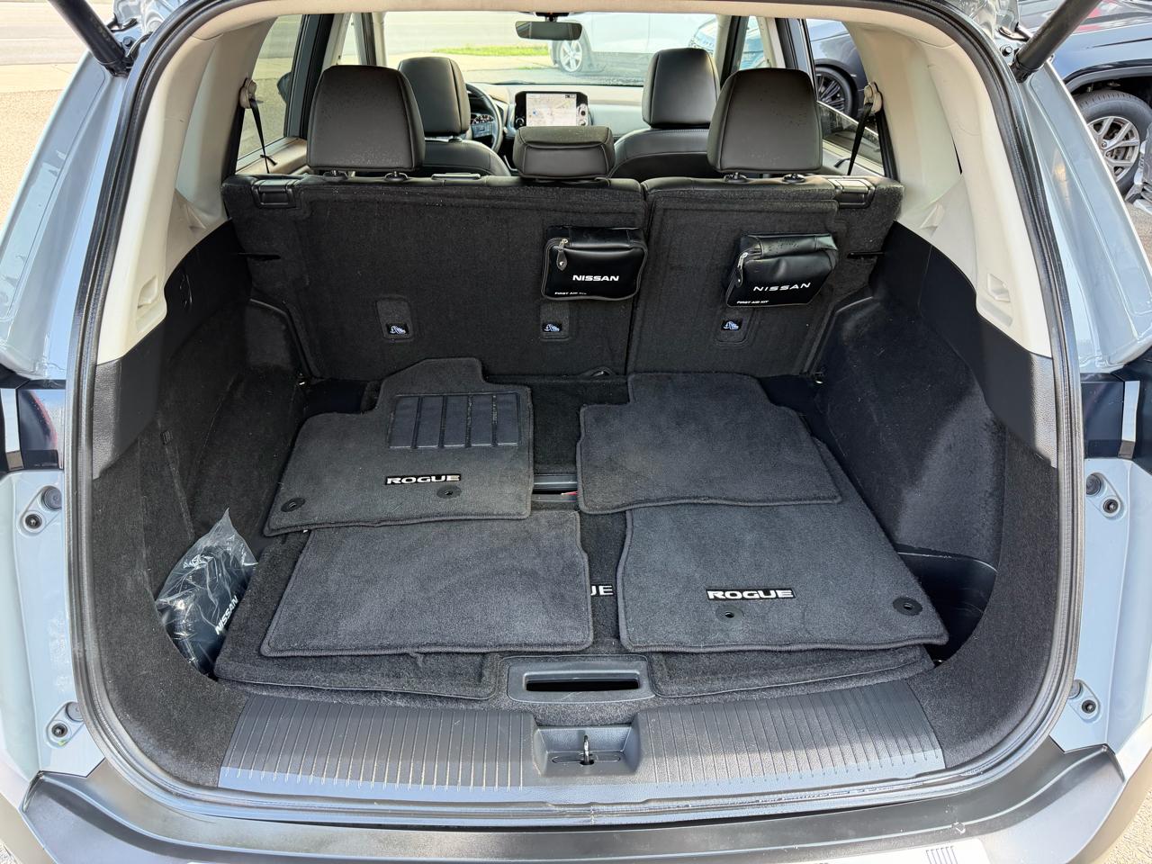 Nissan Rogue AWD SL *Ltd Avail* 2023